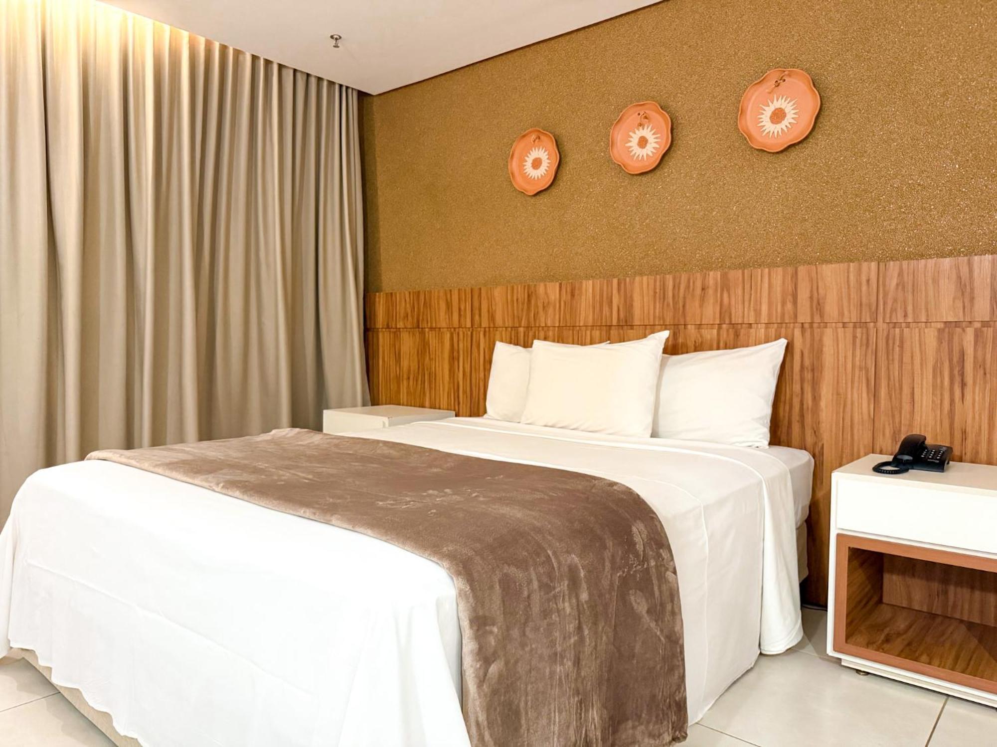 Vivence Suites Hotel Palmas Палмас Екстериор снимка