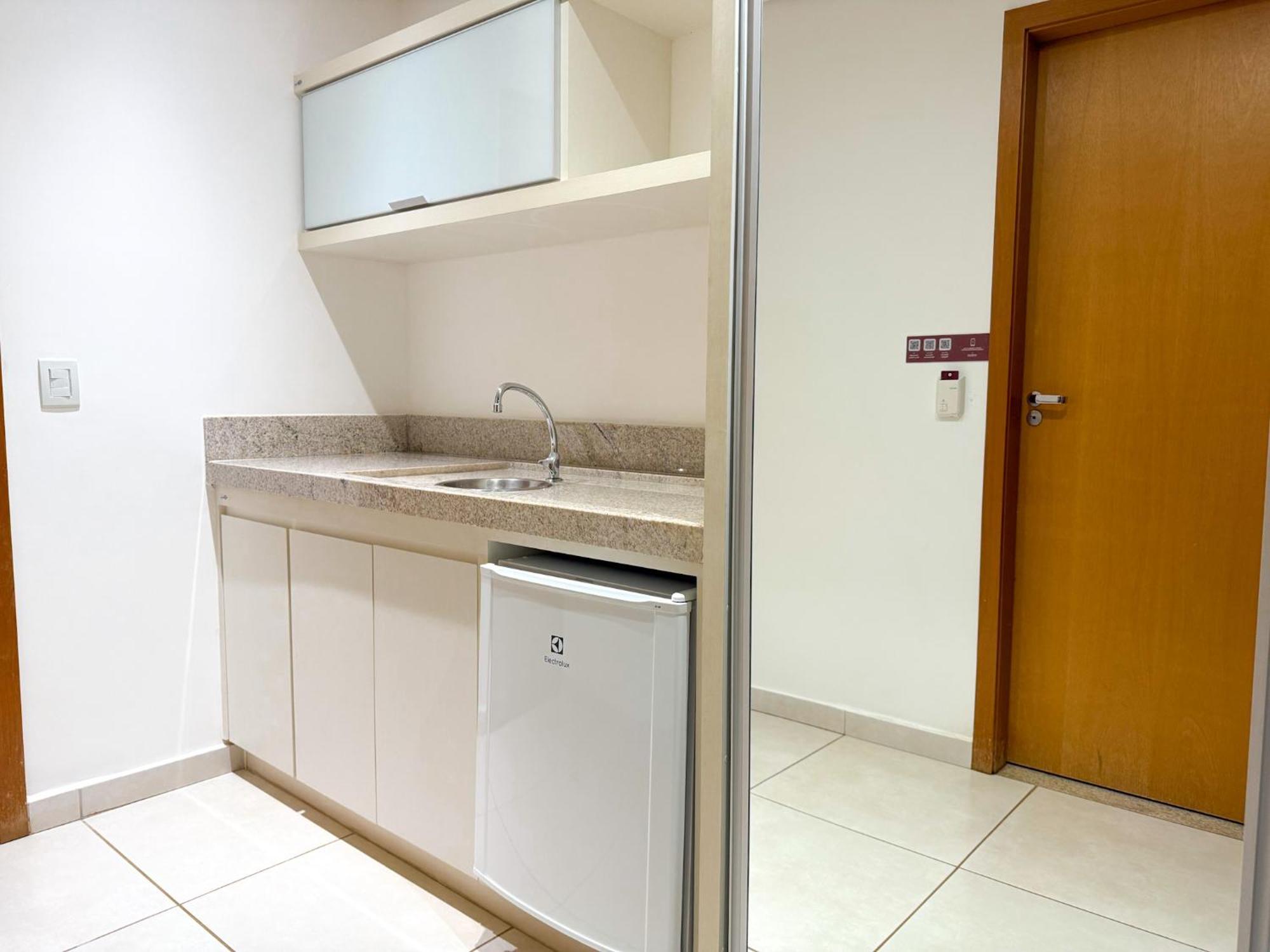 Vivence Suites Hotel Palmas Палмас Екстериор снимка