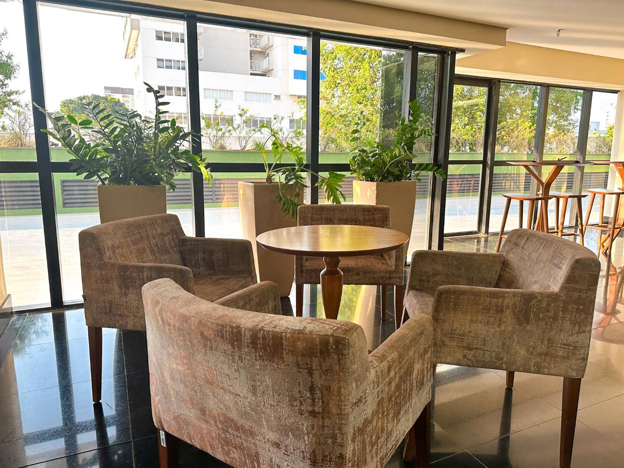 Vivence Suites Hotel Palmas Палмас Екстериор снимка