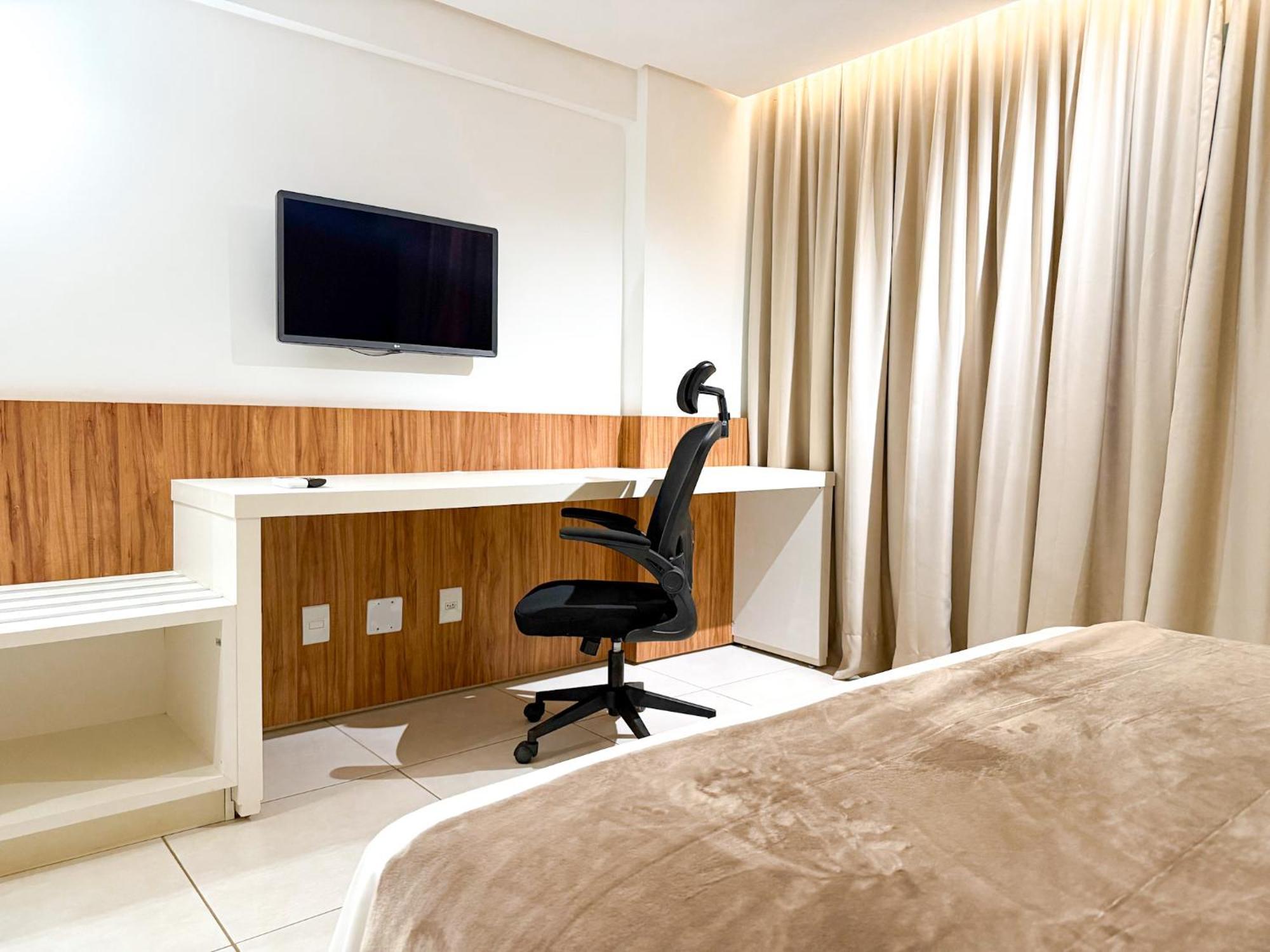 Vivence Suites Hotel Palmas Палмас Екстериор снимка