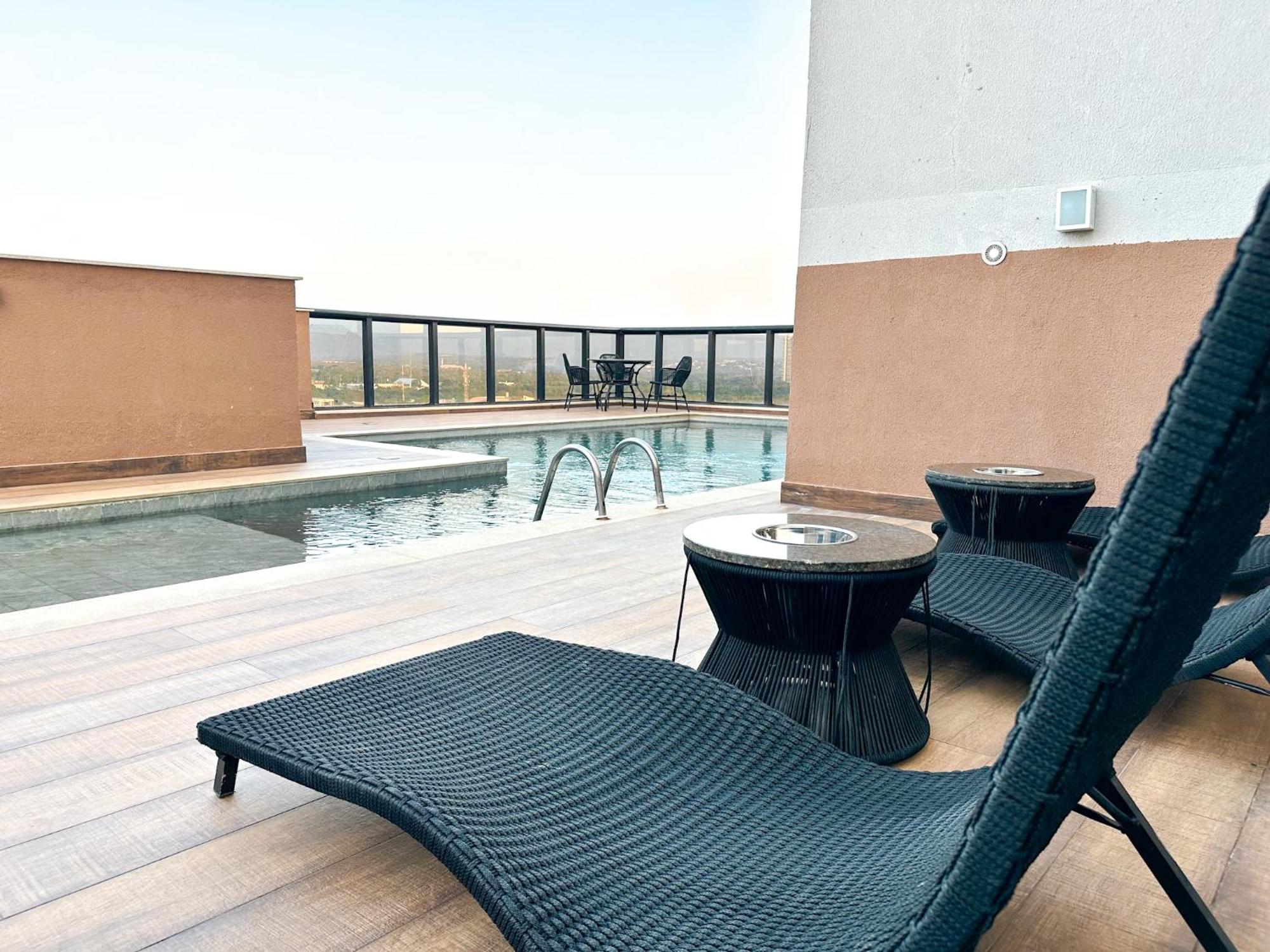 Vivence Suites Hotel Palmas Палмас Екстериор снимка
